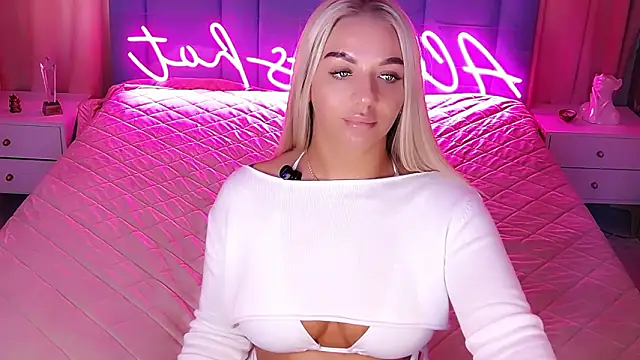 AllwaysHotJ: απευθείας συνομιλία ΧΧΧ