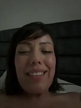 ArisSC's Live XXX Chat