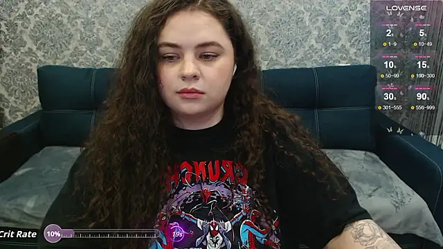 LunaRoub's Live XXX Chat