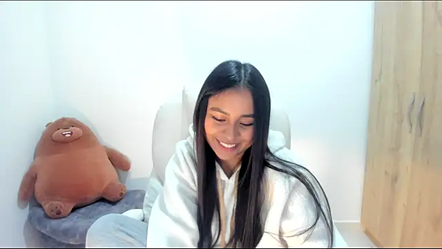 Czat XXX na żywo – Ciara8