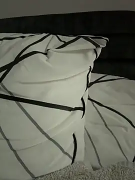 ArisSC Adlı Modelin Canlı XXX Sohbeti