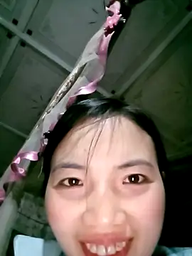 ngan-cute Chat XXX live