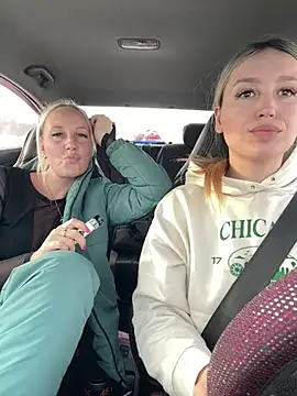 دردشة MerlinDave الجنسية المباشرة