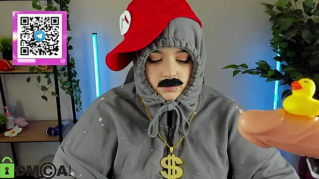 Mia_R0ss: απευθείας συνομιλία ΧΧΧ