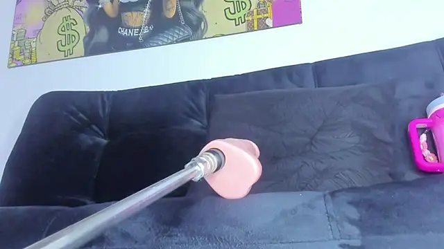 Ashley_Miiller1 现场XXX聊天