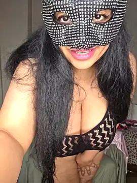 Chat XXX en directo de Laila-ElMasry