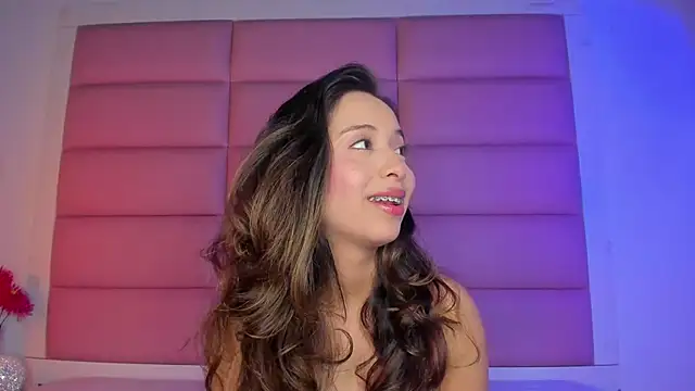 little-Emma 现场XXX聊天