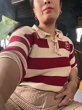 Linaannn's Webcam Show