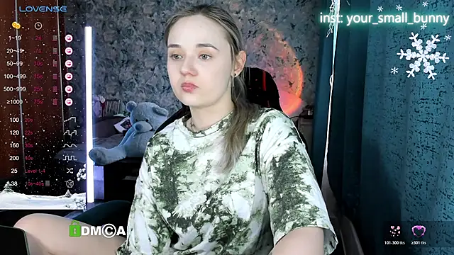 Your_small_bunny's Live XXX Chat