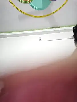 Lovely_girl- Adlı Modelin Web Kamerası Şovu