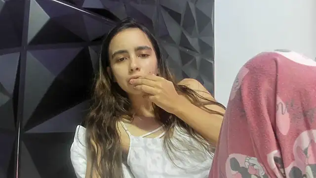 แชท XXX สดของ Sarah_sumemers