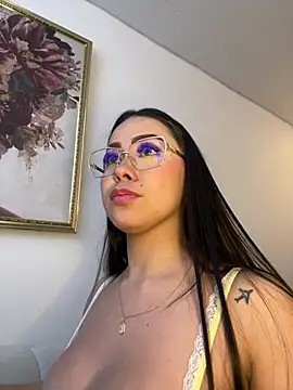 Miss_blue69's Live XXX Chat