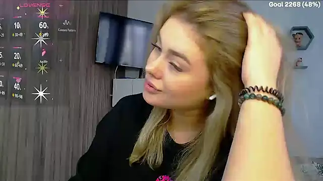 SuchCute's Live XXX Chat