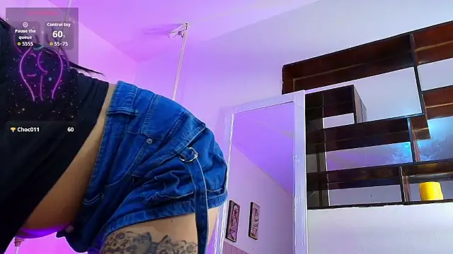 mei_kora's Live XXX Chat