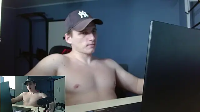 Poliglotjoe1 即時 XXX 聊天