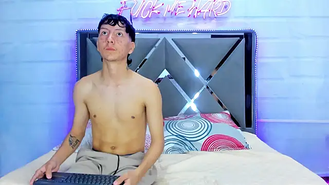 BunnyLove_'s Live XXX Chat