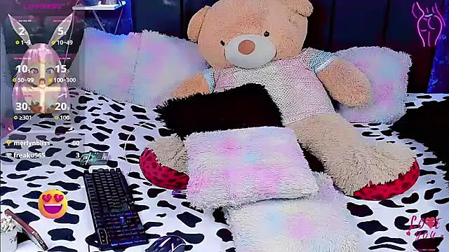 _pamela_gil_x Pertunjukan Webcam