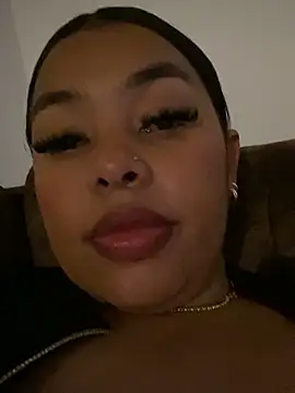 PUSHYLATE Chat XXX live