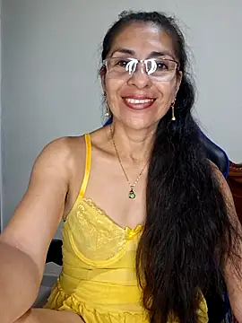 Chat +18 de Natasha_50 ao vivo