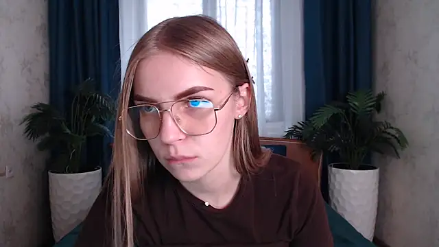 HitGyrl Chat XXX live