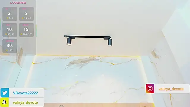 Chat XXX ao vivo de valirya_devote