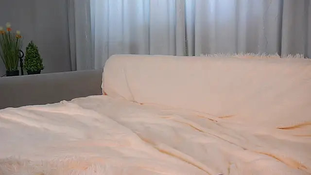 BrittGupton: онлайн-секс-чат