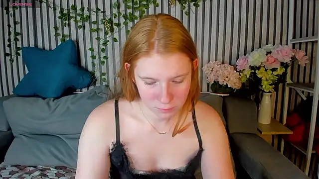 Sally_Ange1 Obrolan Langsung XXX