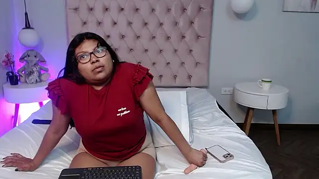 Kiri_Black_ Obrolan Langsung XXX