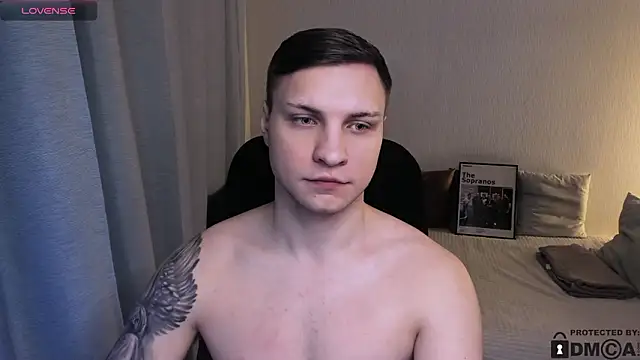 handsome_guy01 Adlı Modelin Canlı XXX Sohbeti