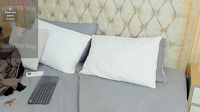 Maxii18_'s Webcam Show