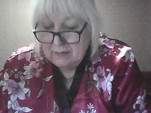 Alexia64231 Adlı Modelin Canlı XXX Sohbeti