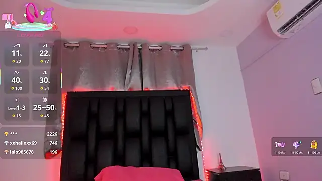 LuciaMoretti_'s Live XXX Chat