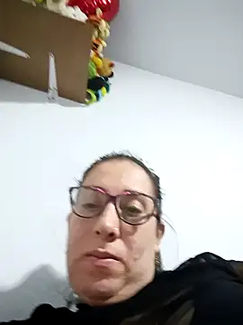 VIANKA_0917 Adlı Modelin Canlı XXX Sohbeti