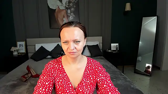 _Manuka_ Adlı Modelin Canlı XXX Sohbeti