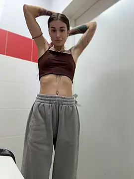 Charming_Ritta Adlı Modelin Canlı XXX Sohbeti