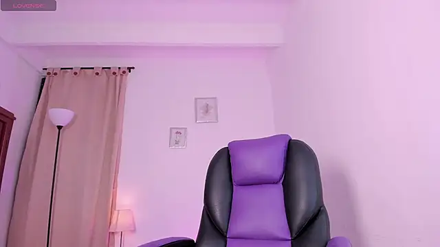 Chatroom XXX en direct de LiaaMoretzz