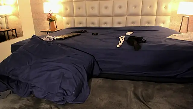 Maxim-Walker: онлайн-секс-чат