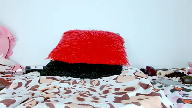 carolinalovee_'s Webcam Show