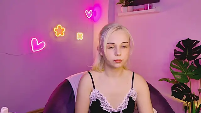 ElenaMonroe's Live XXX Chat