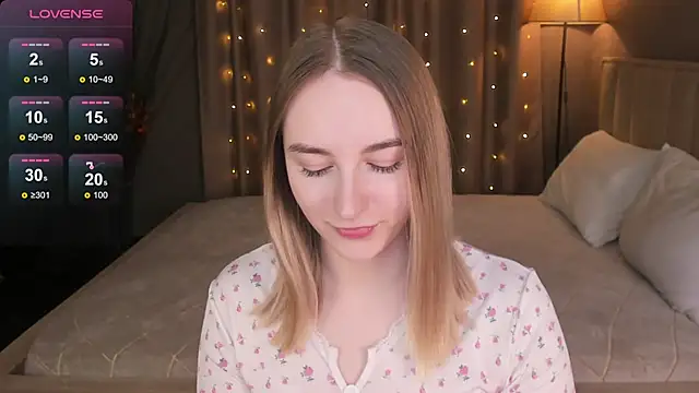 Shy_Pollyn Live XXX chat