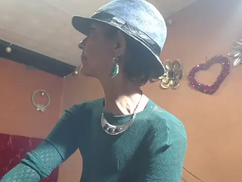 Perla_wondEr's Live XXX Chat