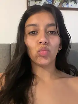 BrittanyDiaz's Live XXX Chat