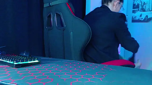 _BadKarma_ Chat XXX live