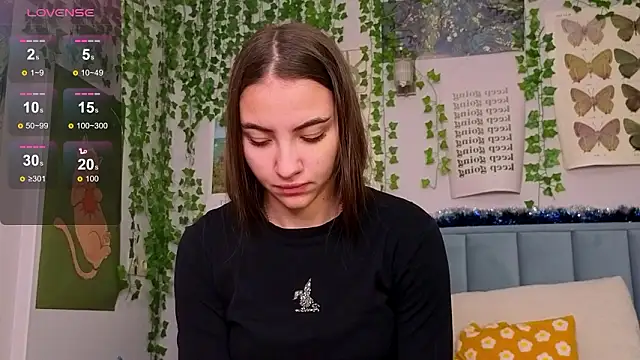 Fit_Brunette_'s Live XXX Chat