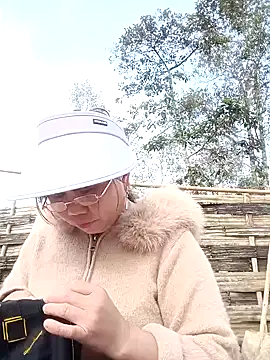 alycen's Live XXX Chat