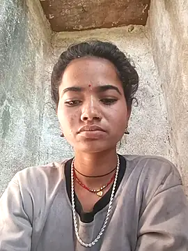 Jooli_sakya Chat XXX live