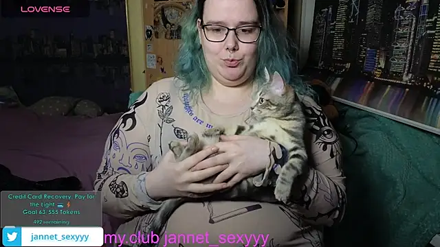 JannetPie's Live XXX Chat