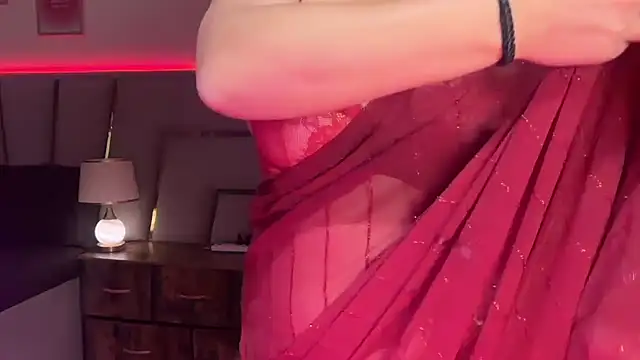 SunhariGirl – Naživo XXX chat