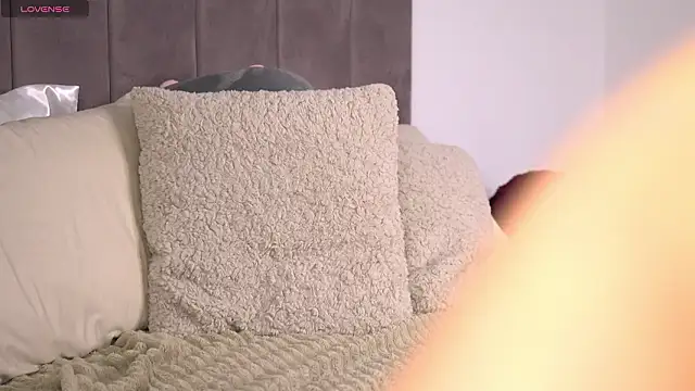 AnaisBellas – Naživo XXX chat