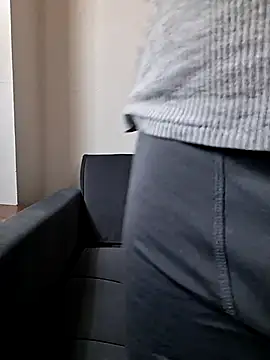 Zander823: απευθείας συνομιλία ΧΧΧ